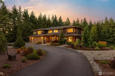 22118 SE Sawyer Ridge Way, Black Diamond, WA 98010