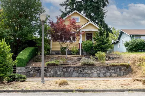 2536 S Sheridan Ave, Tacoma, WA 98405