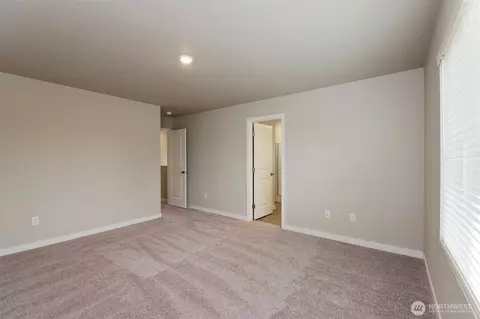 Bedroom - 8508 13th Ave E, Tacoma, WA 98445 photo 1 of 4