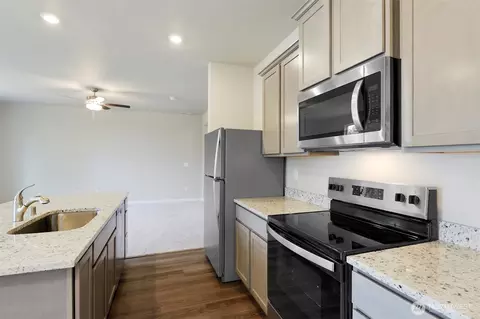 Kitchen - 8508 13th Ave E, Tacoma, WA 98445 photo 2 of 3