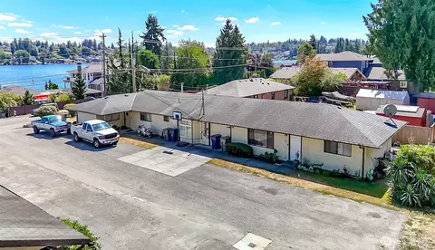 118 S Davies Rd, Lake Stevens, WA 98258