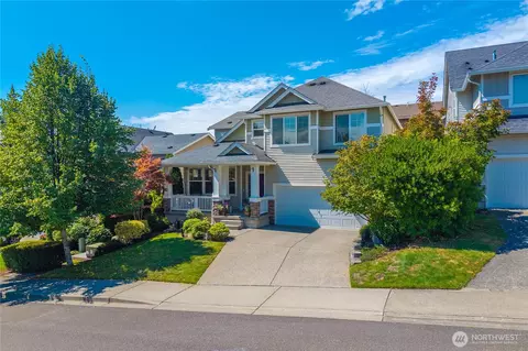 27472 214th Ave SE, Maple Valley, WA 98038