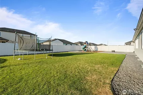 Exterior - 1305 E Mt Baker St, Othello, WA 99344 photo 9 of 9