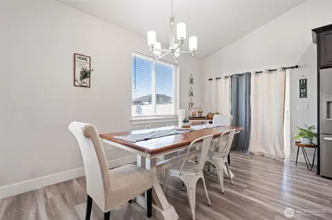 Dining - 1305 E Mt Baker St, Othello, WA 99344 photo 2 of 2