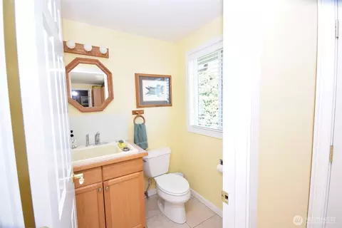 Bath - 180 Brittany Ln, Sequim, WA 98382 photo 1 of 4