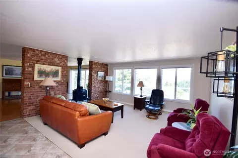 Living - 180 Brittany Ln, Sequim, WA 98382 photo 1 of 1
