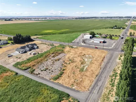 2004 W Joanna Ln, Othello, WA 99344