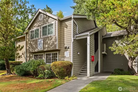 1852 S 284th Ln #K-101, Federal Way, WA 98003