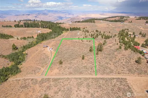 215 Chipmunk Trail Rd, East Wenatchee, WA 98802