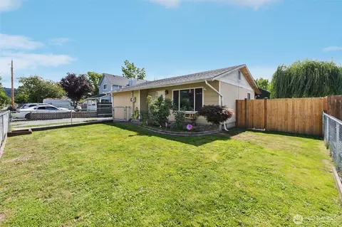 Exterior - 506 Deeded Ln SW, Orting, WA 98360 photo 8 of 8