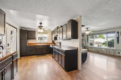 Kitchen - 506 Deeded Ln SW, Orting, WA 98360 photo 2 of 3