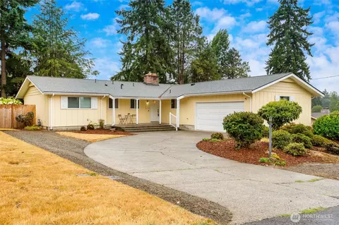 11223 SE 182nd St, Renton, WA 98055