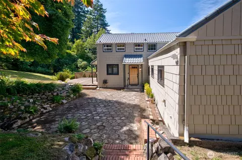 1361 Pioneer Blvd, Aberdeen, WA 98520