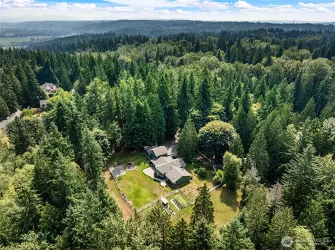 24600 NE 193rd Pl, Woodinville, WA 98077