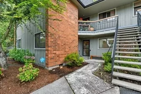 8900 NE 36 St #1, Vancouver, WA 98662