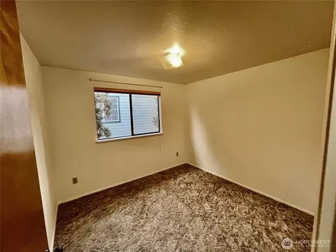 Bedroom - 220 N Govan Ave, Sequim, WA 98382 photo 3 of 5