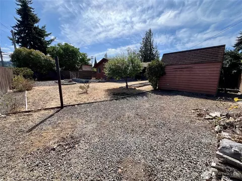 Exterior - 220 N Govan Ave, Sequim, WA 98382 photo 9 of 9