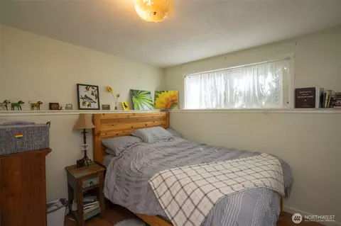 Bedroom - 61 E Robert Pl, Sequim, WA 98382 photo 5 of 5