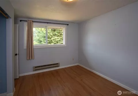 Bedroom - 61 E Robert Pl, Sequim, WA 98382 photo 3 of 5