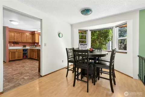 Dining - 9215 10th Ave SE, Everett, WA 98208 photo 2 of 2