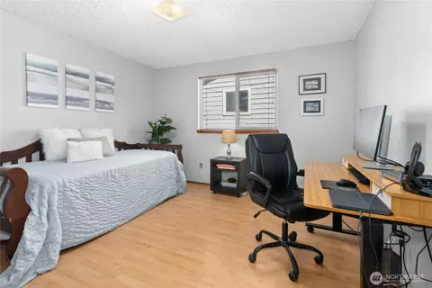 Other - 9215 10th Ave SE, Everett, WA 98208 photo 1 of 2