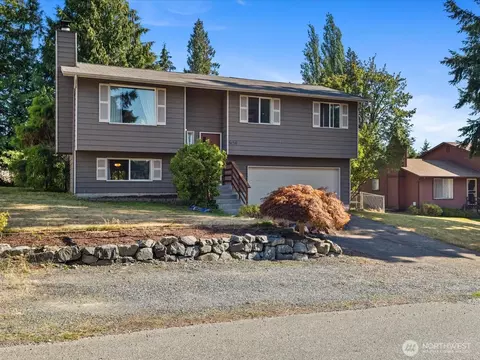 9130 7th St SE, Lake Stevens, WA 98258