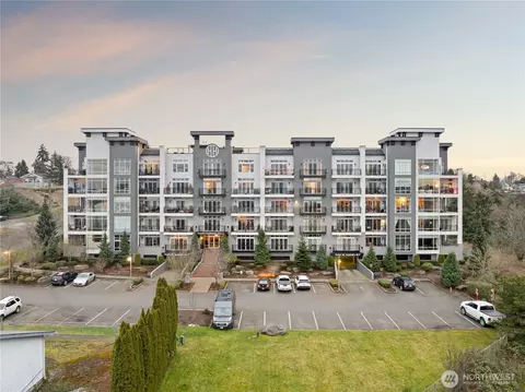 320 E 32nd St #202, Tacoma, WA 98404