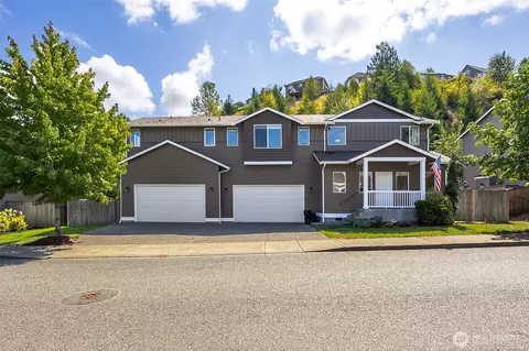 16811 W Hill Dr E, Bonney Lake, WA 98391