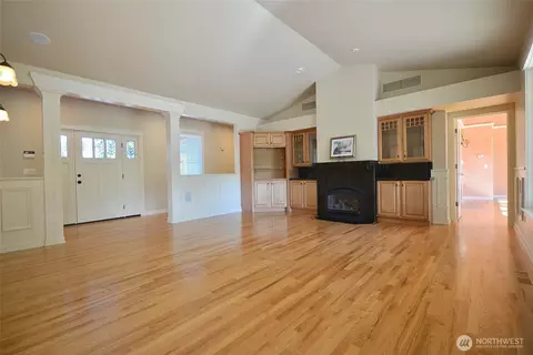 17114 Spanaway Loop Rd S, Spanaway, WA 98387 photo 6