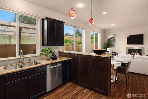 Kitchen - 1 SE 115th St, Everett, WA 98208 photo 2 of 5
