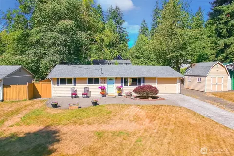 7409 Mazama St SW, Olympia, WA 98512
