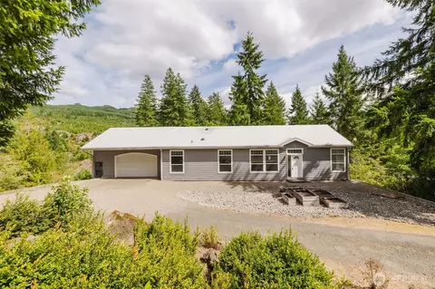 2683 Ridgecrest Dr W, Bremerton, WA 98312