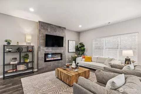 Living - 3332 165th St SE, Bothell, WA 98012 photo 1 of 3