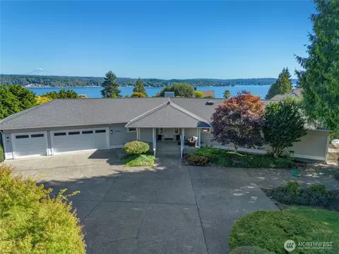 10410 123rd St NW, Gig Harbor, WA 98329