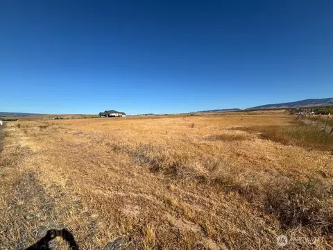 2 Nnn Lower Green Canyon Rd, Ellensburg, WA 98926