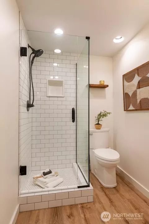 1815 N 55th St, Seattle, WA 98103 photo 29