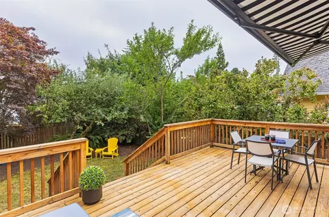 1815 N 55th St, Seattle, WA 98103 photo 34