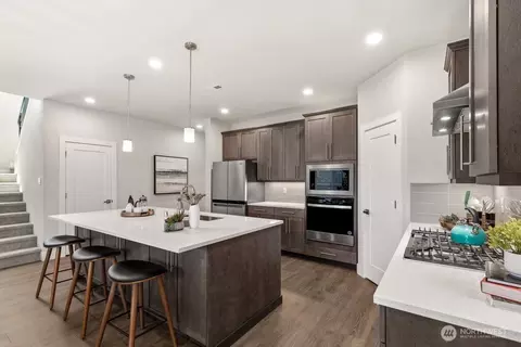 Kitchen - 3408 165th St SE, Bothell, WA 98012 photo 5 of 10