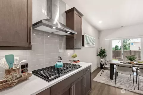 Kitchen - 3408 165th St SE, Bothell, WA 98012 photo 8 of 10