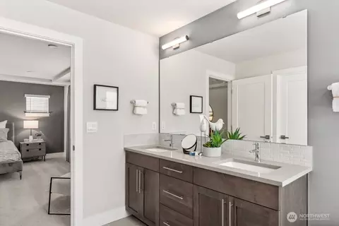 Bath - 3408 165th St SE, Bothell, WA 98012 photo 5 of 7