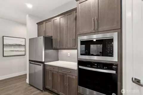 Kitchen - 3408 165th St SE, Bothell, WA 98012 photo 6 of 10