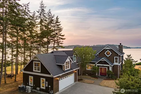 670 Indian Hill Rd, Coupeville, WA 98239