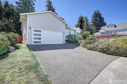 Exterior - 122 73rd St SW, Everett, WA 98203 photo 6 of 6