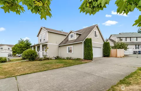 105 N 30th St, Mount Vernon, WA 98273