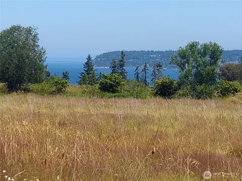 9999 Old Schoolhouse Rd, Sequim, WA 98382