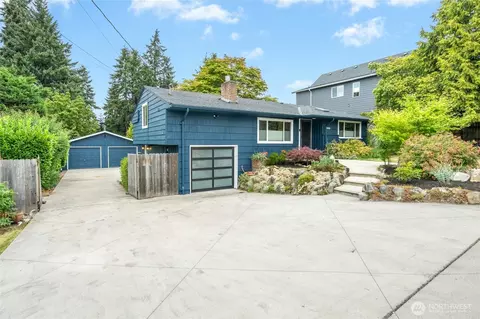 8305 224th St SW, Edmonds, WA 98026