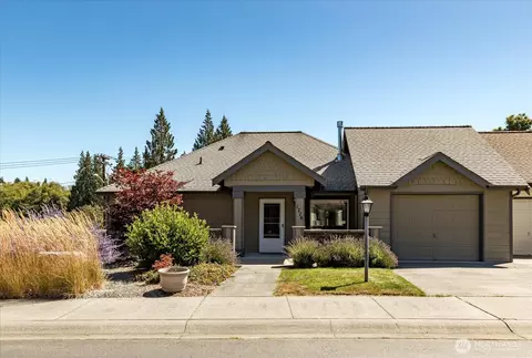 1776 Compass Blvd #24, Freeland, WA 98249