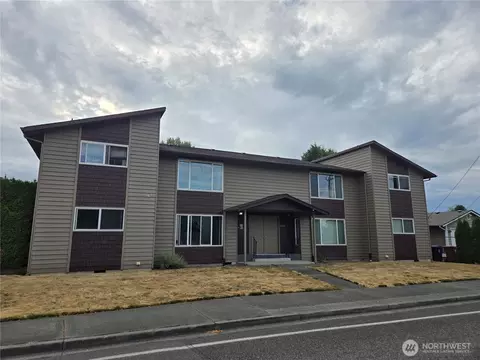 1603 Norpoint Way NE, Tacoma, WA 98422