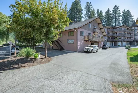 325 Division St #205, Leavenworth, WA 98826