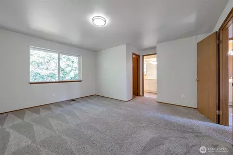 309 Bangert Pl, Enumclaw, WA 98022 photo 15